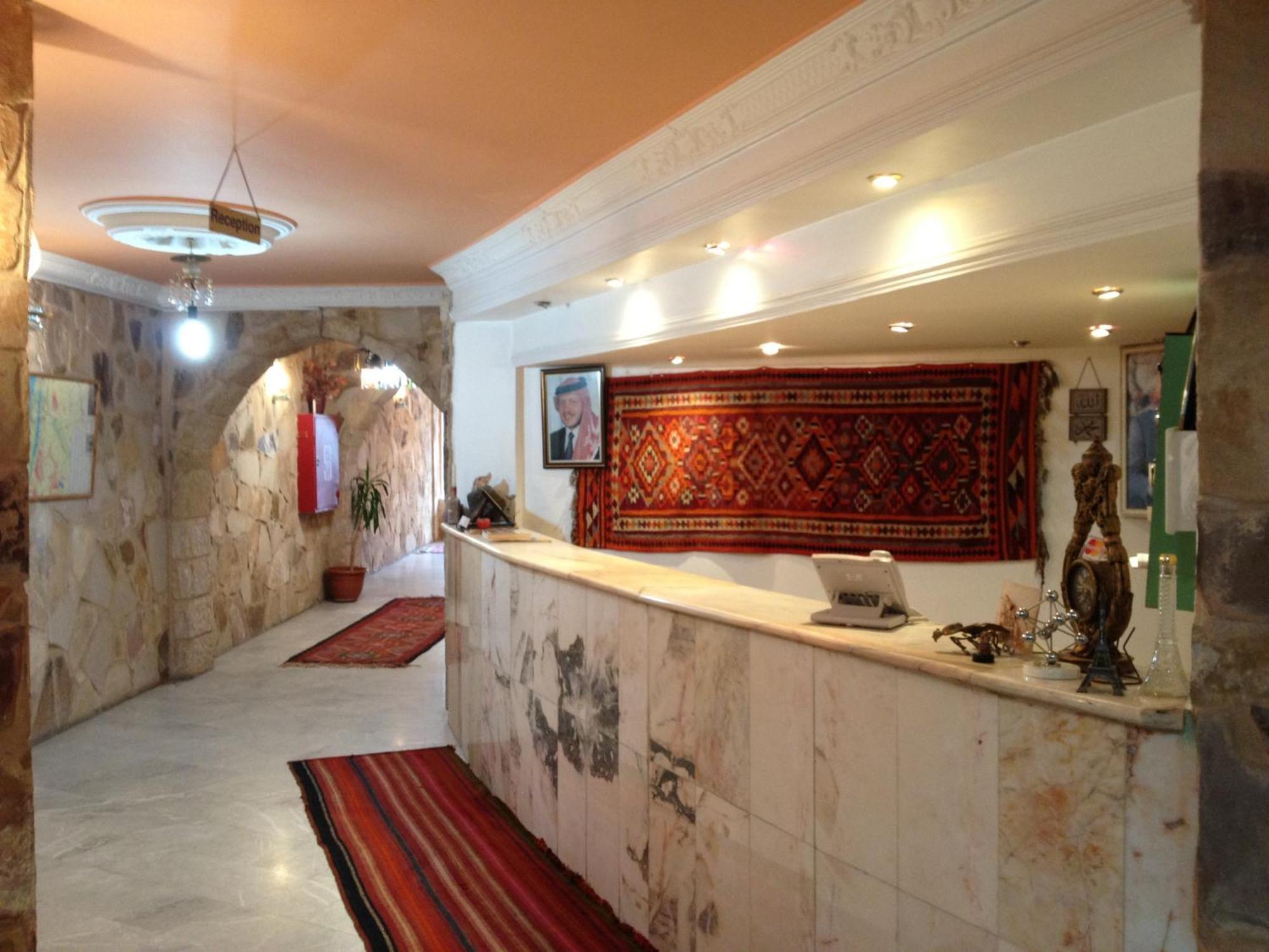 Al Rashid Hotel Wadi Musa Buitenkant foto