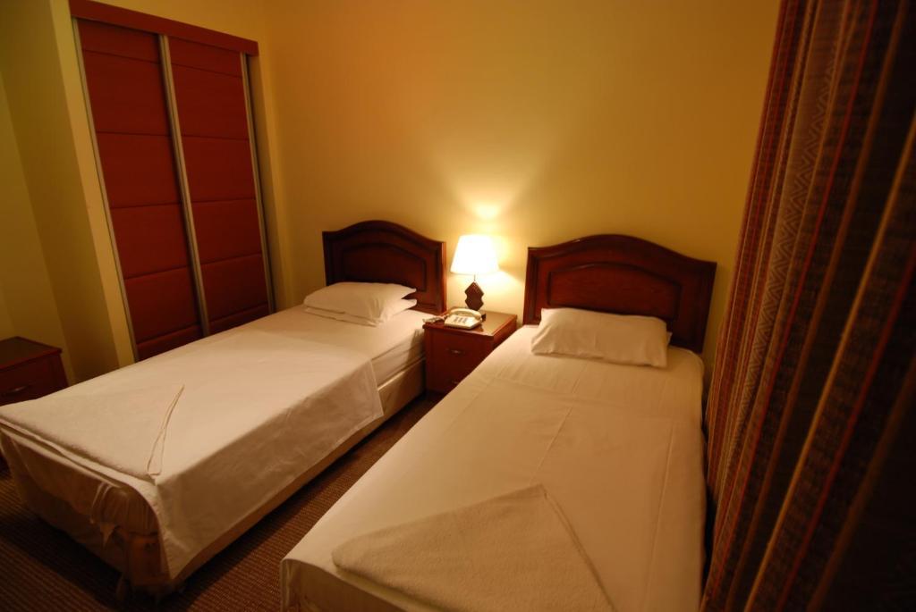 Al Rashid Hotel Wadi Musa Buitenkant foto